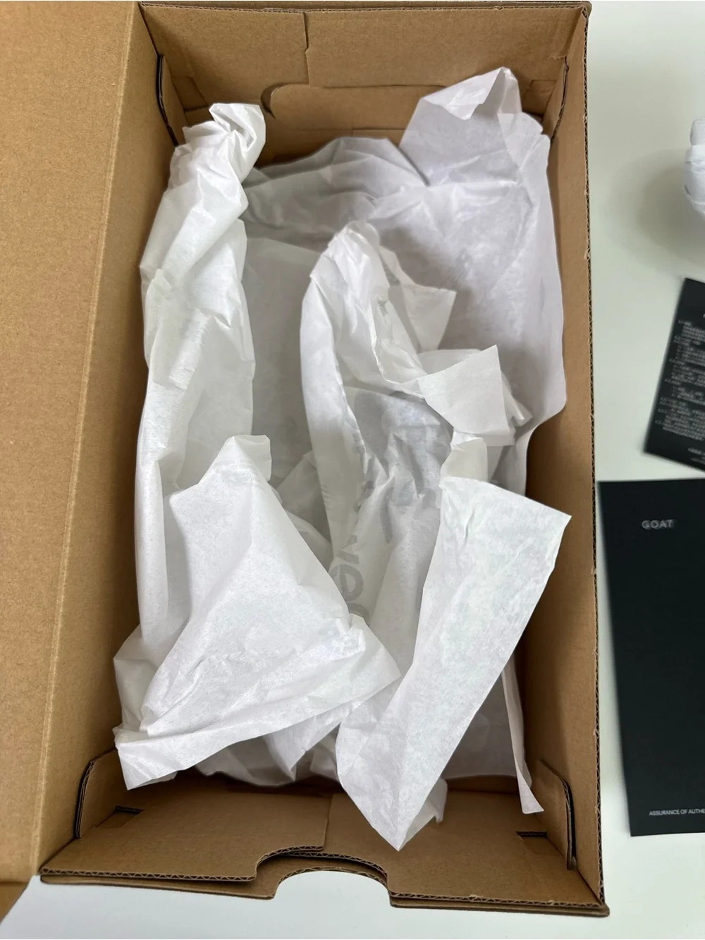 New Balance Empty Shoe Box with Tissue Paper & Inserts Replacement Sneaker